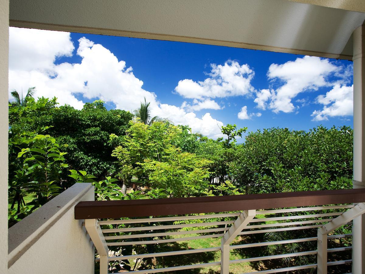 Coco Garden Resort Okinawa Uruma Zimmer foto